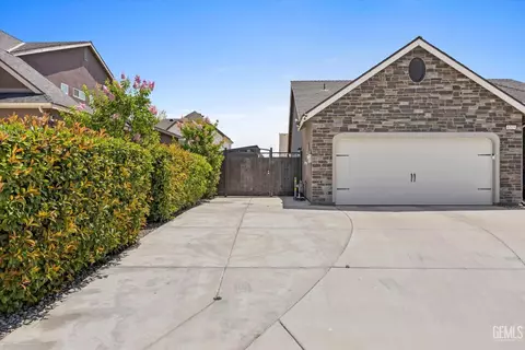 Other - 6315 Cape Cod Ave, Bakersfield, CA 93313 photo 1 of 12