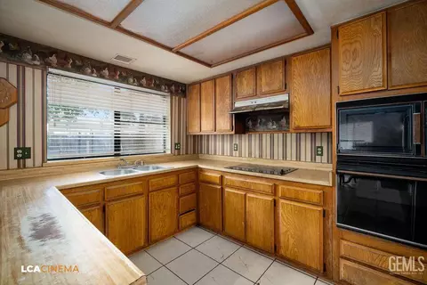 11705 Cactus, Bakersfield, CA 93312 photo 9