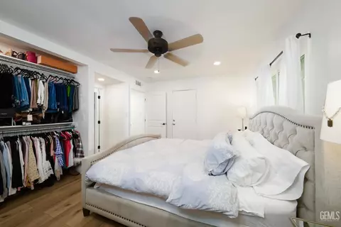 Other - 2527 Pine St, Bakersfield, CA 93301 photo 2 of 3