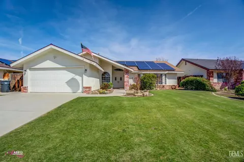 9812 Marilee Ave, Bakersfield, CA 93312