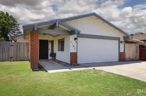 1107 Mcginley Ave, Bakersfield, CA 93308
