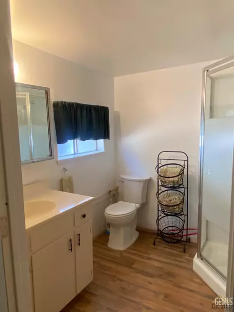 Bath - 44212 Old Stage Rd, Posey, CA 93260 photo 2 of 2