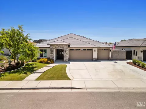 15017 Mistletoe Ave, Bakersfield, CA 93314