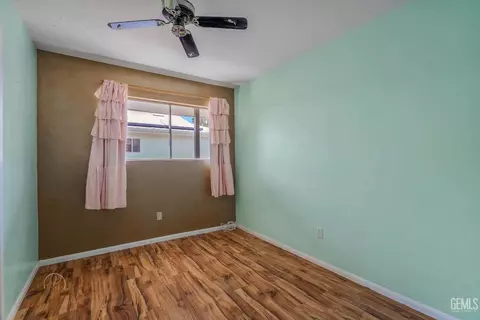 728 D St, Taft, CA 93268 photo 11