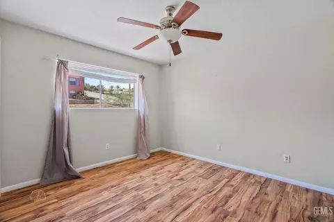 728 D St, Taft, CA 93268 photo 14