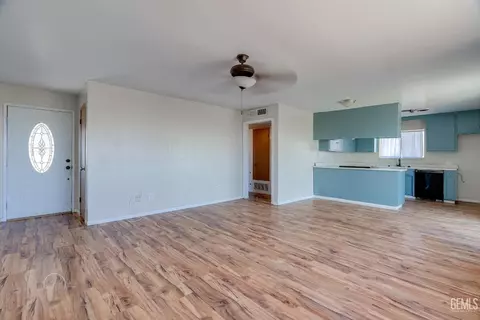 728 D St, Taft, CA 93268 photo 9