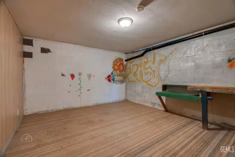 728 D St, Taft, CA 93268 photo 23