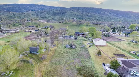 29021 N Lower Valley Rd, Tehachapi, CA 93561 photo 4