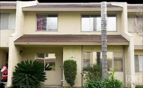 930 Olive Dr #64, Bakersfield, CA 93308