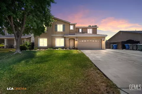 10815 Lewelling St, Bakersfield, CA 93312