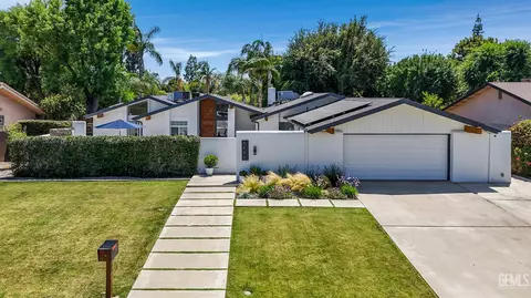 7401 Kroll Way, Bakersfield, CA 93309