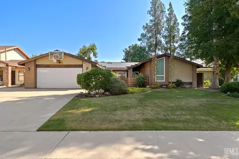7612 Eastlorne Ct, Bakersfield, CA 93309