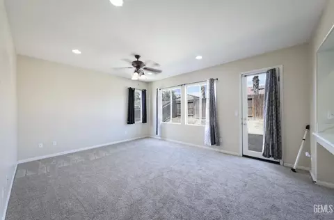 5408 Transparent Ct, Bakersfield, CA 93313 photo 19