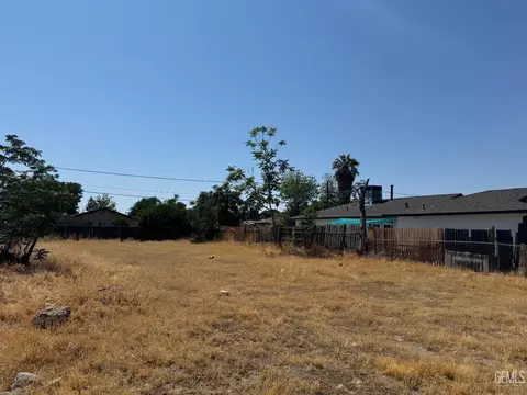 312 Northrup St, Bakersfield, CA 93307
