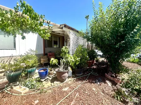 83 Eagle Ln, Bakersfield, CA 93308 photo 21
