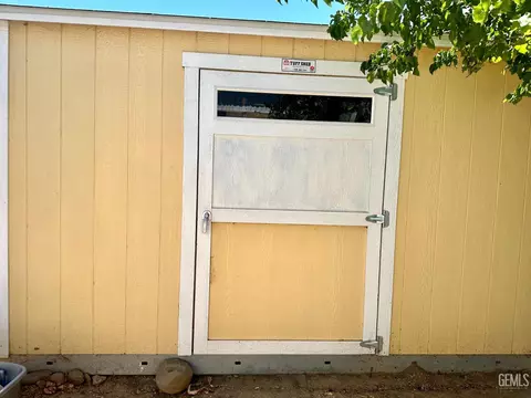 83 Eagle Ln, Bakersfield, CA 93308 photo 20
