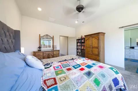 9108 Manor Forest Ln, Shafter, CA 93263 photo 23