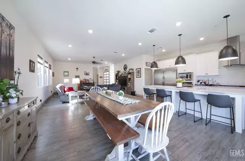 9108 Manor Forest Ln, Shafter, CA 93263 photo 30