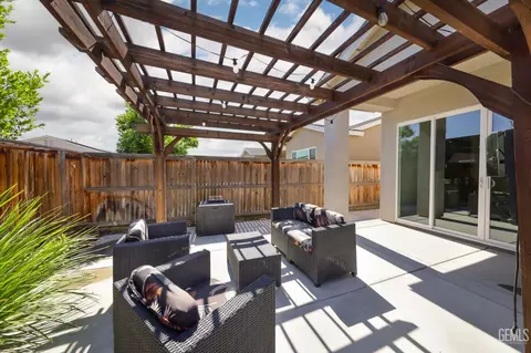 9108 Manor Forest Ln, Shafter, CA 93263 photo 32