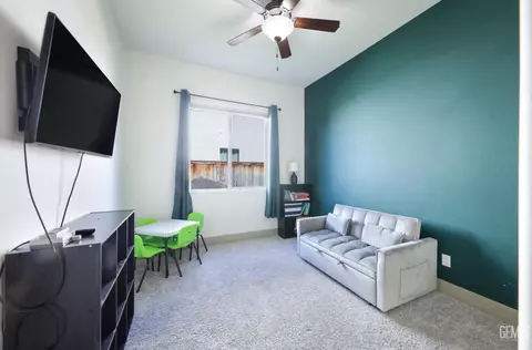 9108 Manor Forest Ln, Shafter, CA 93263 photo 18