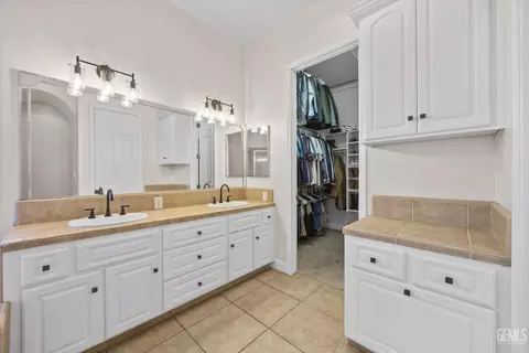 10404 Barnes Dr, Bakersfield, CA 93311 photo 35