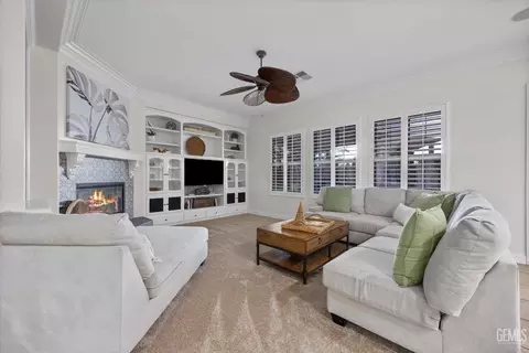 10404 Barnes Dr, Bakersfield, CA 93311 photo 17