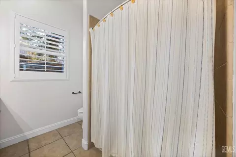 10404 Barnes Dr, Bakersfield, CA 93311 photo 42
