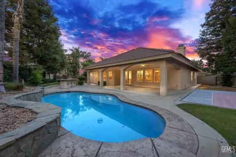 10404 Barnes Dr, Bakersfield, CA 93311 photo 5