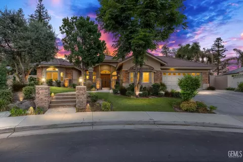 10404 Barnes Dr, Bakersfield, CA 93311 photo 1