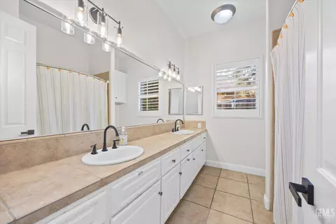10404 Barnes Dr, Bakersfield, CA 93311 photo 41
