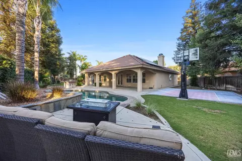 10404 Barnes Dr, Bakersfield, CA 93311 photo 51