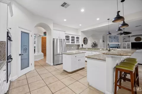 10404 Barnes Dr, Bakersfield, CA 93311 photo 27