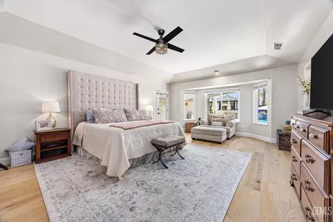 Bedroom - 13521 Cedar Creek Ave, Bakersfield, CA 93311 photo 2 of 5