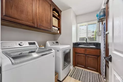 Other - 13521 Cedar Creek Ave, Bakersfield, CA 93311 photo 5 of 13