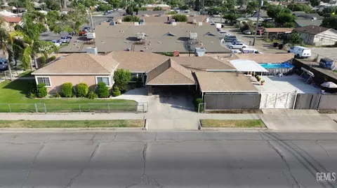 1022 9th Ave, Delano, CA 93215 photo 2