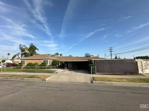 1022 9th Ave, Delano, CA 93215 photo 5