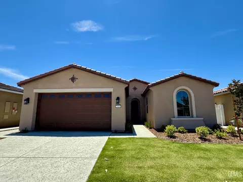 2411 Addlington St, Bakersfield, CA 93311