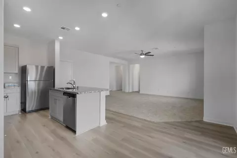 5105 Beaverhead, Bakersfield, CA 93306 photo 9