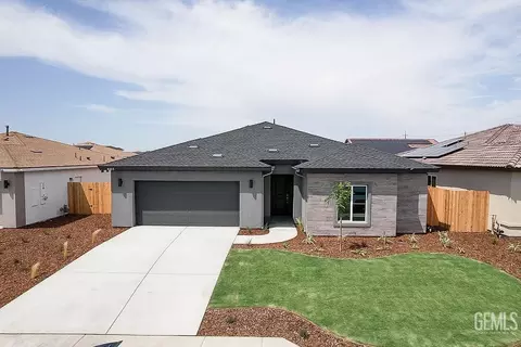 8312 Creede St, Bakersfield, CA 93314