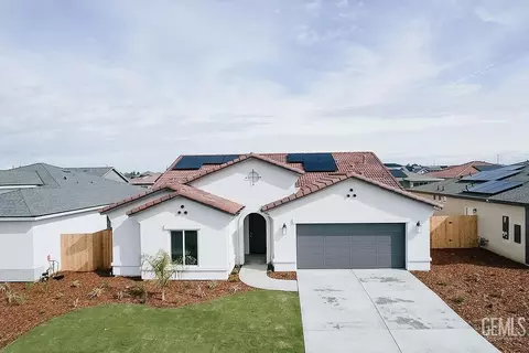 8422 Creede St, Bakersfield, CA 93314