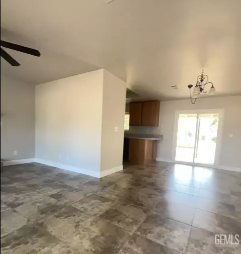 Other - 18121 Bold Venture Dr, Tehachapi, CA 93561 photo 5 of 11