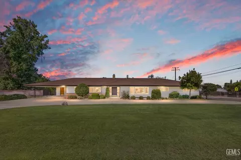 495 Garnsey Ave, Bakersfield, CA 93309