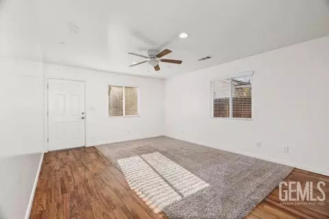 236 N Grant St, Shafter, CA 93263 photo 7