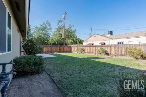 236 N Grant St, Shafter, CA 93263 photo 28