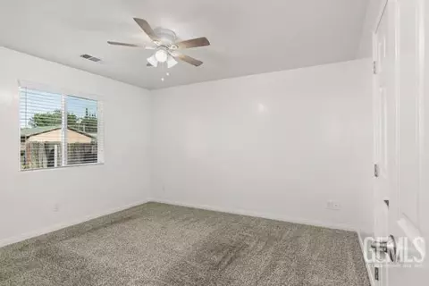 236 N Grant St, Shafter, CA 93263 photo 17