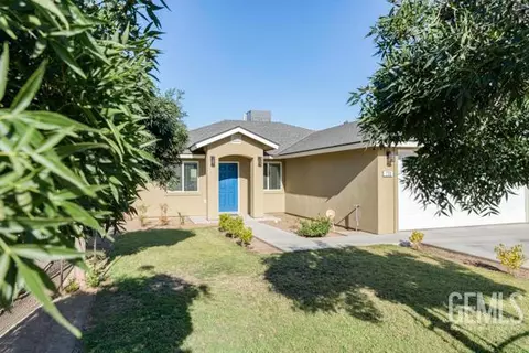 236 N Grant St, Shafter, CA 93263 photo 3