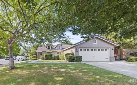 12501 Stonington St, Bakersfield, CA 93312