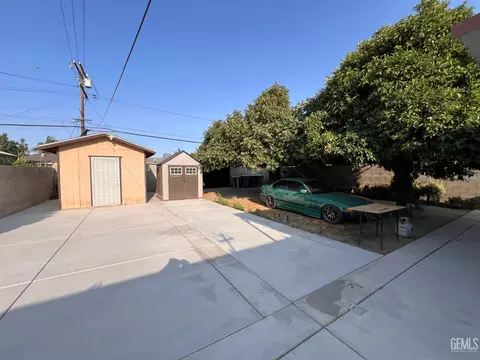 1930 Clinton St, Delano, CA 93215 photo 16