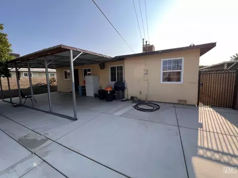 1930 Clinton St, Delano, CA 93215 photo 15