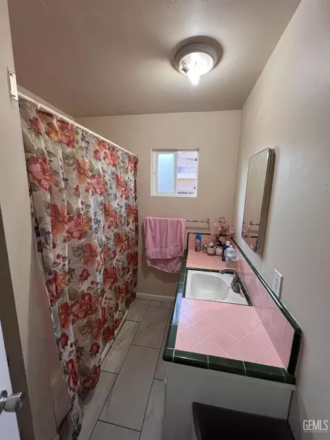 1930 Clinton St, Delano, CA 93215 photo 12